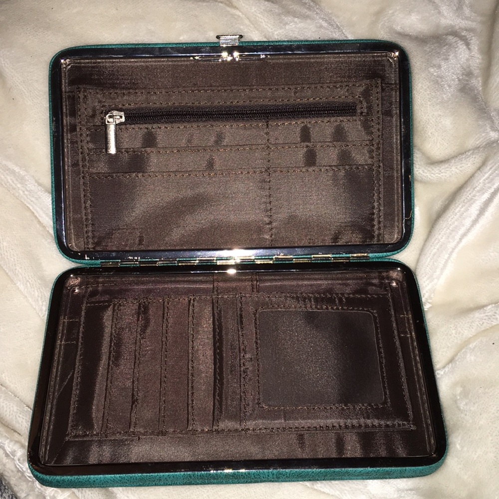 Wallet - Picture 3 of 4